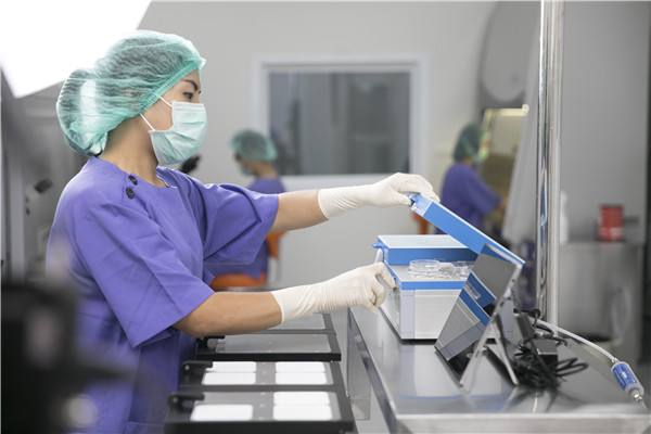 私人黑客联系方式查询某人信息